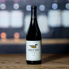 Decoy shop pinot noir